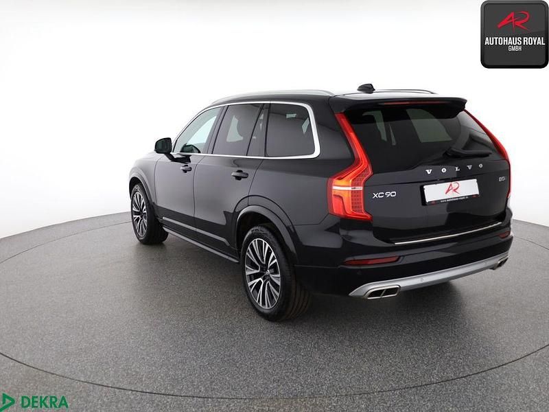 Gebraucht Volvo XC90 235 PS (172 kW) 2021 Onyx black SUV