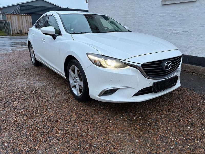 Gebraucht Mazda 6 Optimum 192 PS (141 kW) 2015 Weiß Limousine