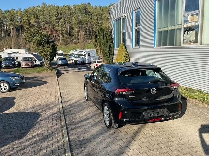 Gebraucht Opel Corsa Edition 75 PS (55 kW) 2023 Lackierung schwarz perla nera/typ aussenverkleidung lackierungmetallic Kombi