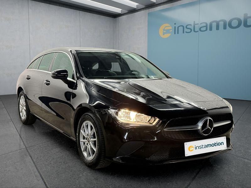 Gebraucht Mercedes CLA180 136 PS (100 kW) 2023 Andere Limousine