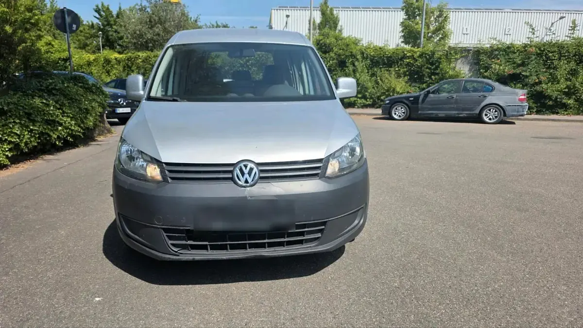 Gebraucht VW Caddy 102 PS (75 kW) 2013 Grau Van / Kleinbus