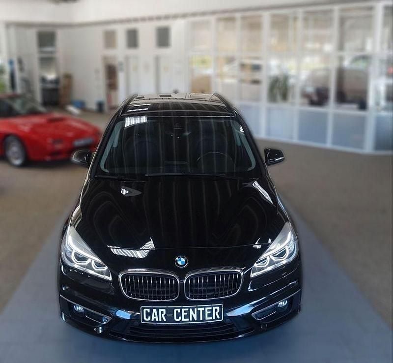Gebraucht BMW 218 Luxury Line 136 PS (100 kW) 2017 Schwarz Kombi