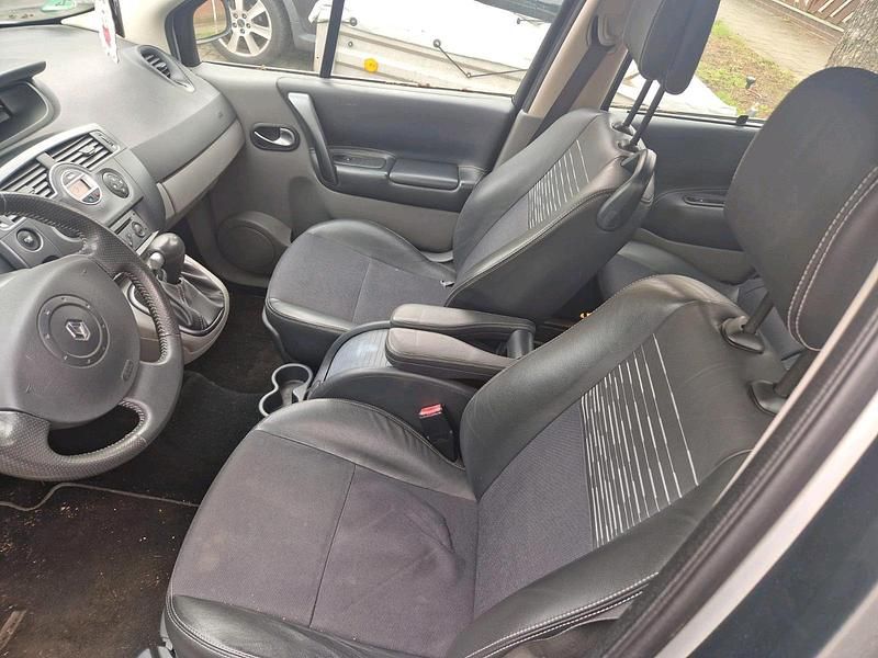 Gebraucht Renault Scénic II 2005 Silber Van / Kleinbus