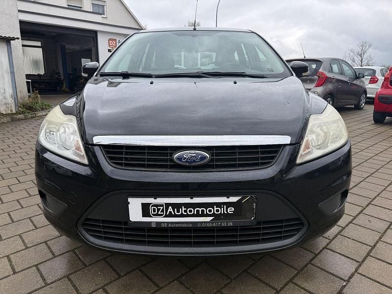 Usata Ford Focus 101 CV (74 kW) 2010 Nero Station wagon