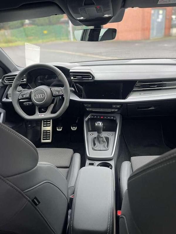 Nuova Audi A3 116 CV (85 kW) 2026 Manhattengau metallic Station wagon
