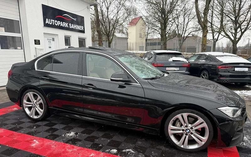 Gebraucht BMW 335 M Sport 306 PS (225 kW) 2013 Saphirschwarz Limousine