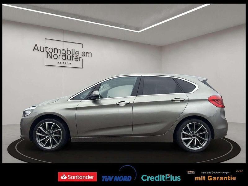 Gebraucht BMW 225 Sport Line 231 PS (169 kW) 2015 Grau Van / Kleinbus