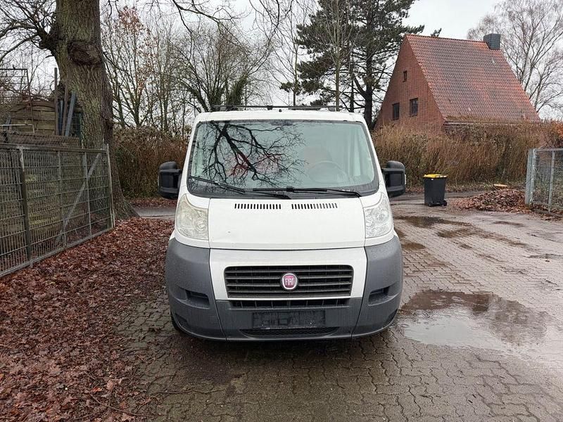 Gebraucht Fiat Ducato 116 PS (85 kW) 2012 Weiß Van