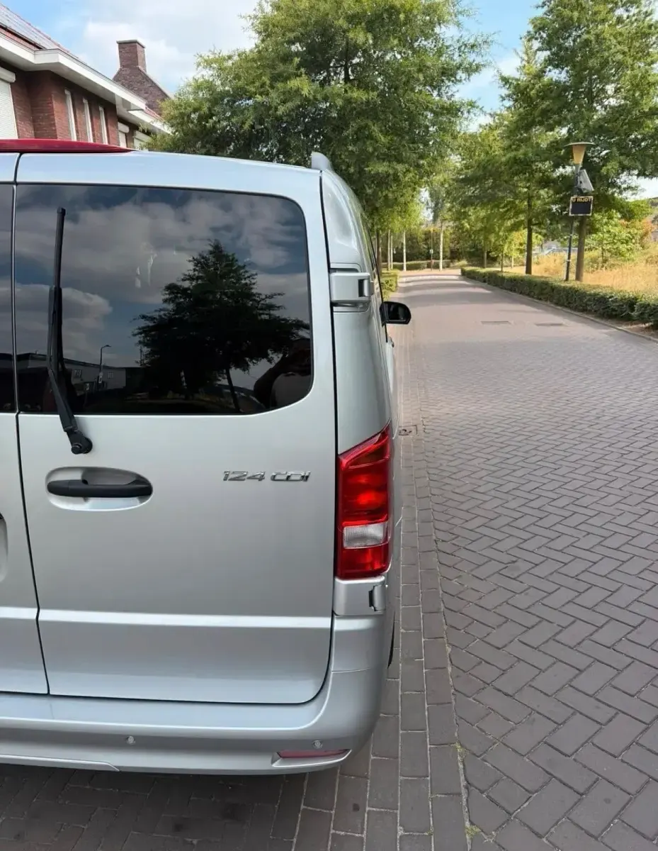 Gebraucht Mercedes Vito 239 PS (175 kW) 2021 Grau Van