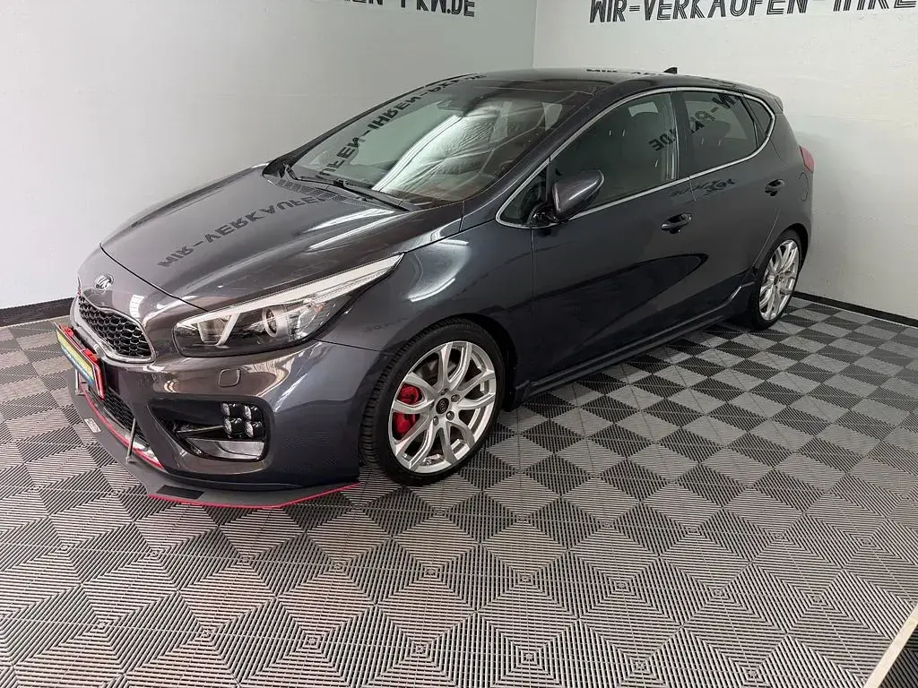 Gebraucht Kia Ceed GT-Track 204 PS (150 kW) 2018 Grau Kleinwagen