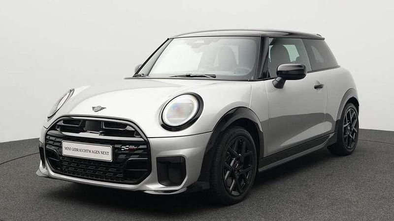 Grau Gebraucht 2024 Mini John Cooper Works Kleinwagen | 31.253 € (Superpreis) - Bild 1/4
