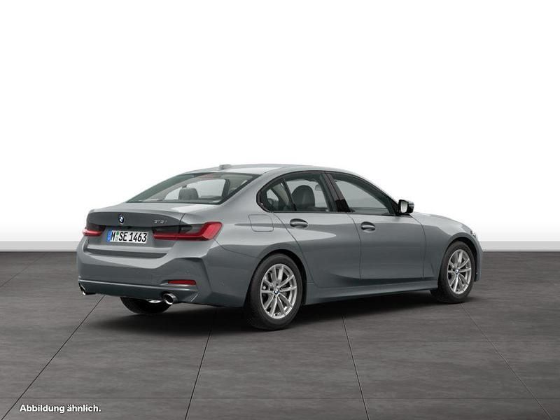 Gebraucht 2024 BMW 318 Comfort Edition Limousine | 37.014 € (Fairer Preis) - Bild 1/3