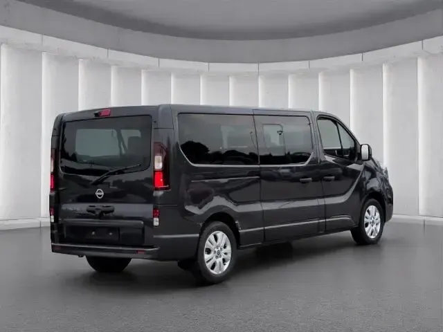 Gebraucht Nissan Primastar Tekna 150 PS (110 kW) 2025 Grau Van / Kleinbus