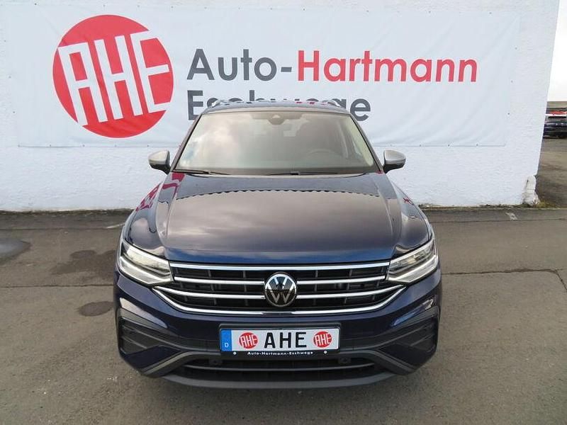 Gebraucht VW Tiguan Allspace Move 200 PS (147 kW) 2023 Atlatic blue (metallic) SUV