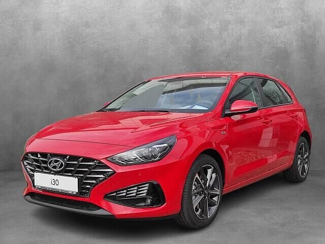 Engine red / sol Gebraucht 2024 Hyundai i30 Trend Limousine | 20.789 € (Fairer Preis) - Bild 1/4
