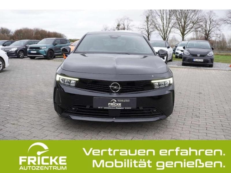 Neu Opel Astra Edition 131 PS (96 kW) 2026 Lackierung schwarz perla nera/ Limousine