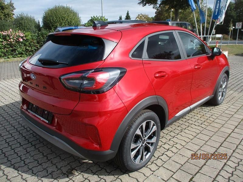 Neu Ford Puma Titanium 125 PS (91 kW) 2025 Fantastic rot SUV