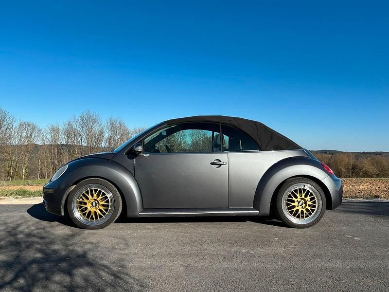 Gebraucht VW New Beetle 115 PS (84 kW) 2006 Grau Kleinwagen