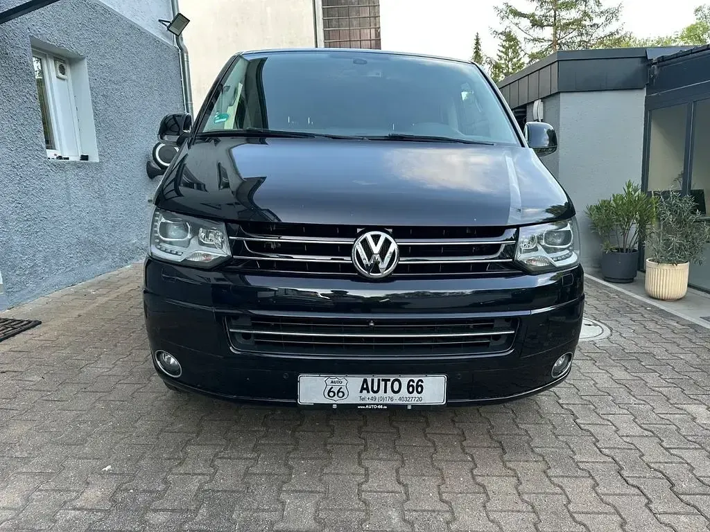 Gebraucht VW Multivan Cup 179 PS (131 kW) 2014 Schwarz Van / Kleinbus