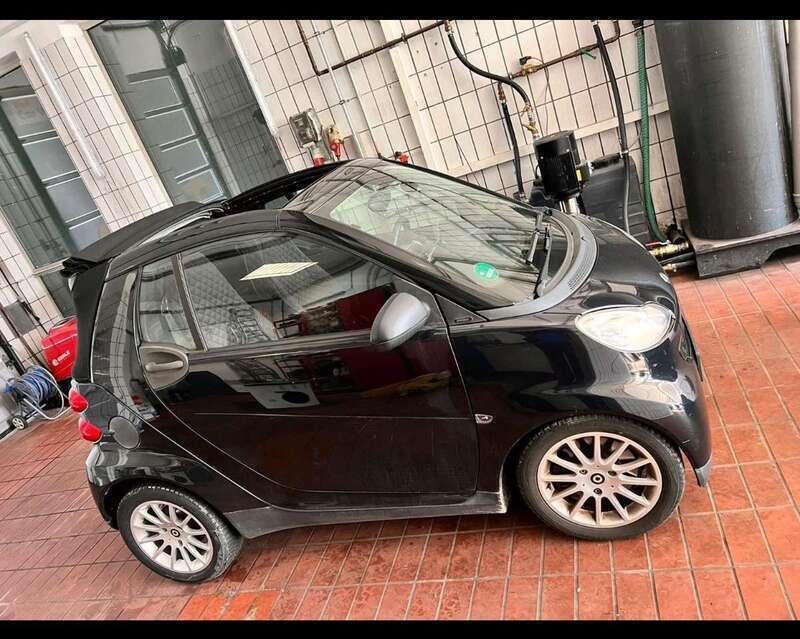 Schwarz Gebraucht 2009 Smart ForTwo Cabrio Cabrio | 3.400 € (Fairer Preis) - Bild 1/4