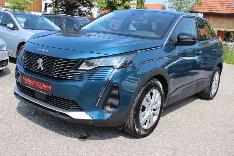 Blau metallic Gebraucht 2021 Peugeot 3008 Active SUV | 20.900 € (Fairer Preis) - Bild 1/4