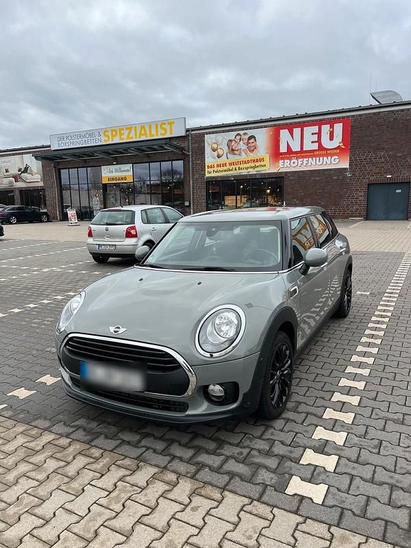 Grau Gebraucht 2017 Mini One Clubman Kombi | 14.990 € (Fairer Preis) - Bild 1/4