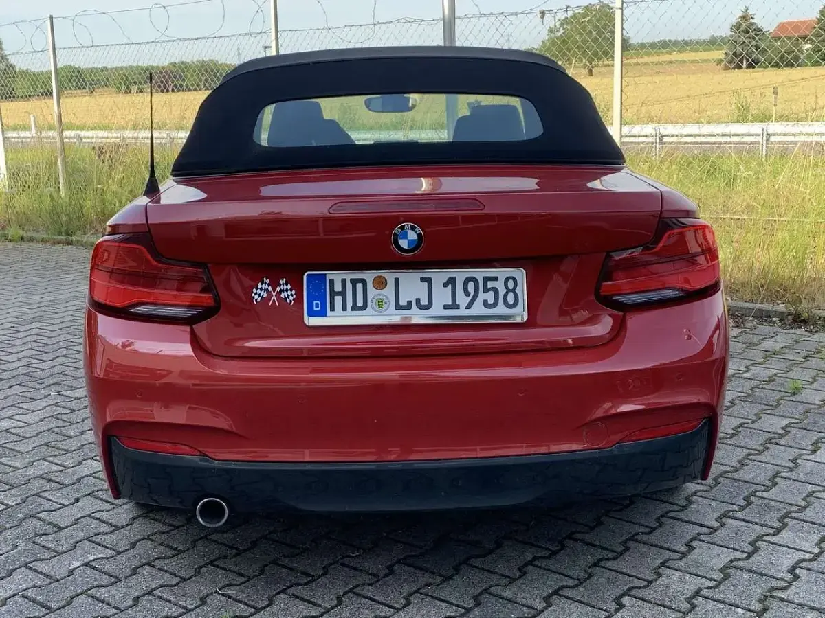 Gebraucht BMW 218 M Sport 150 PS (110 kW) 2018 Rot Cabrio