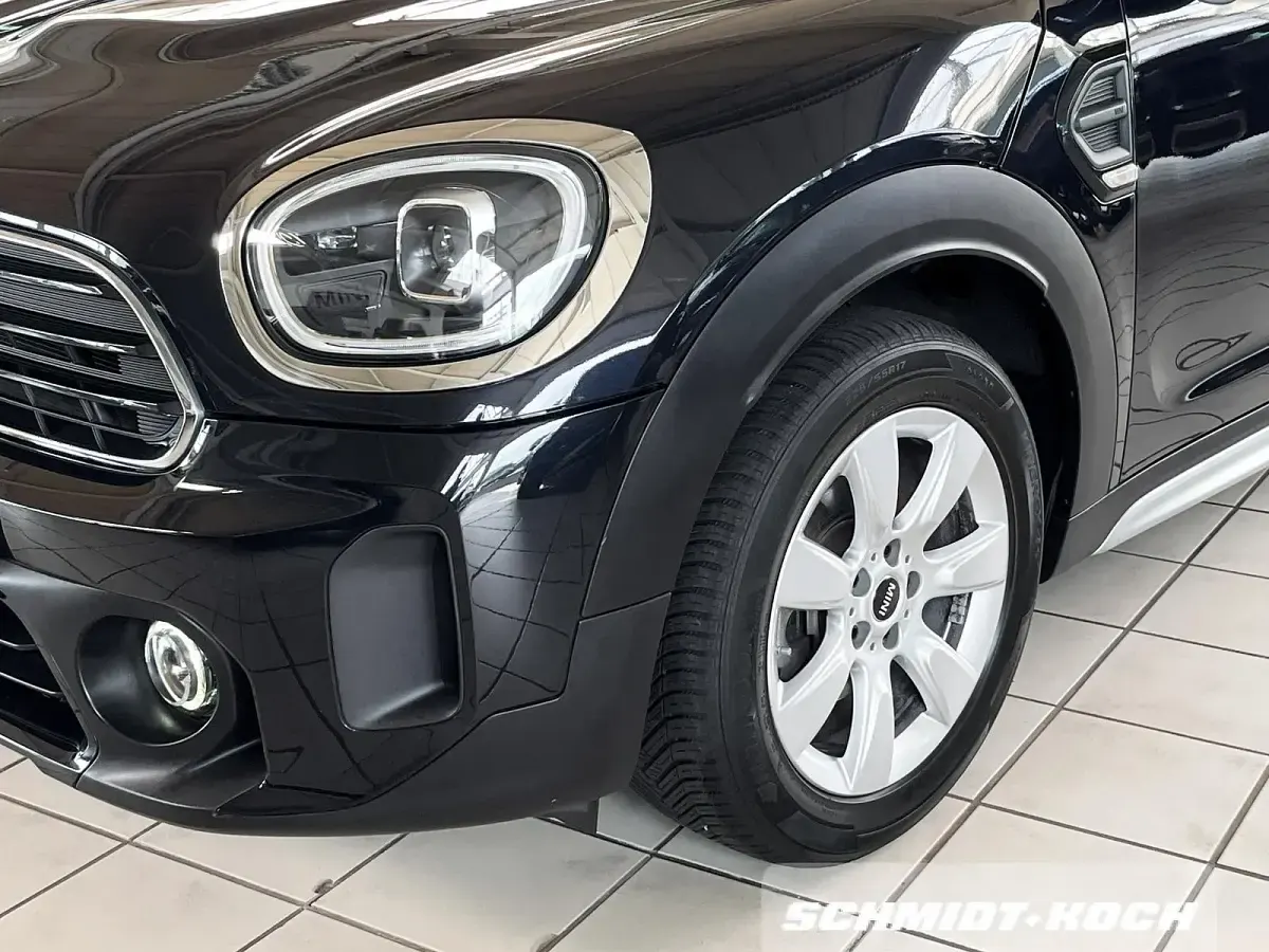 Gebraucht Mini One Countryman Classic 102 PS (75 kW) 2022 Enigmatic black (schwarz) SUV