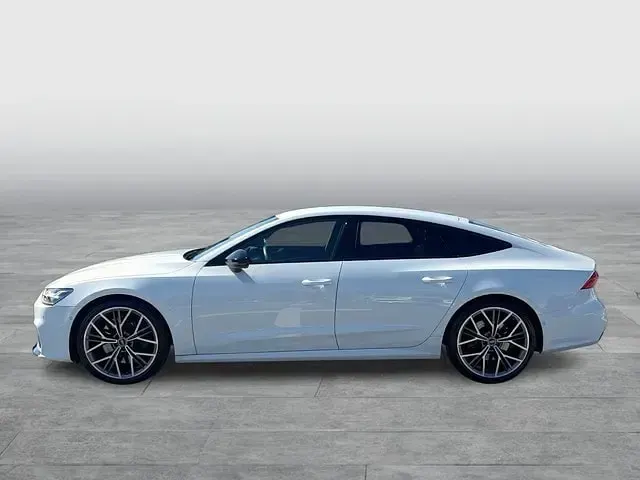 Gebraucht Audi S7 Sportback Ambiente 344 PS (253 kW) 2025 Gletscherweiß metallic Kleinwagen