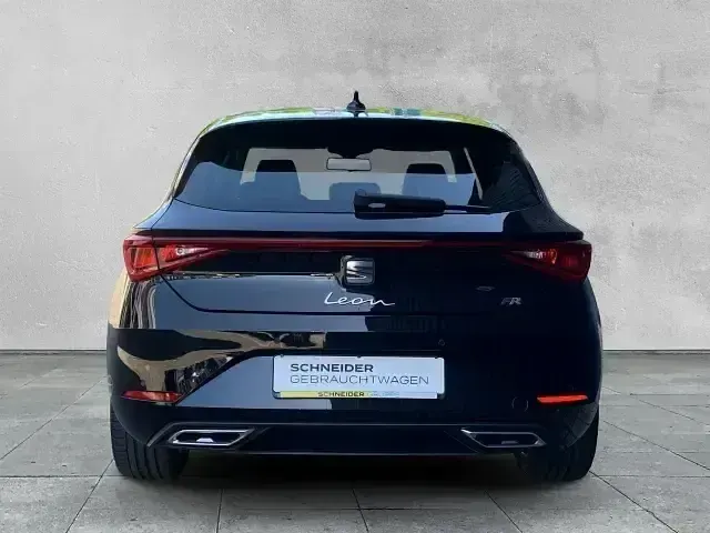Gebraucht Seat Leon FR 110 PS (80 kW) 2022 Schwarz Limousine