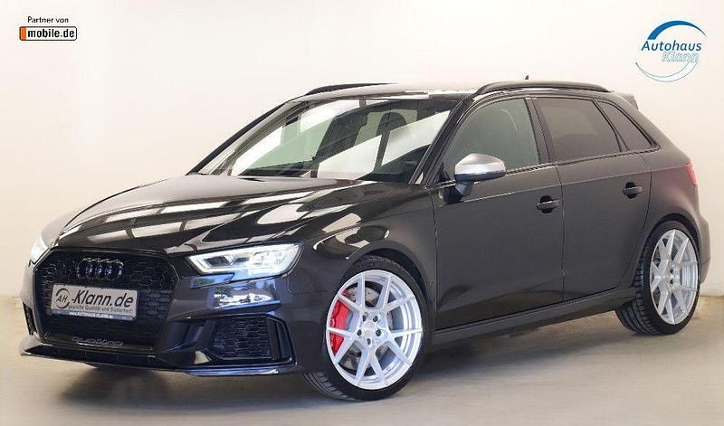Gebraucht Audi RS3 Ambiente 400 PS (294 kW) 2018 Schwarz Limousine