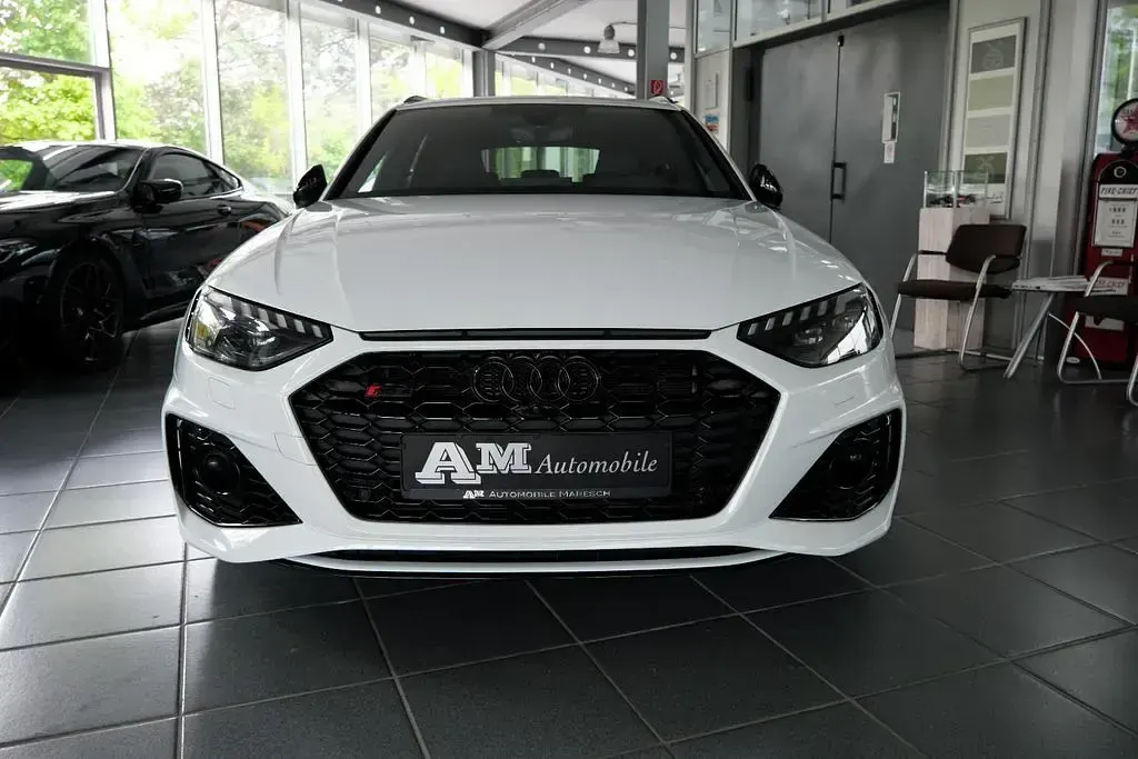 Gebraucht Audi RS4 Competition 450 PS (330 kW) 2024 Weiß Kombi
