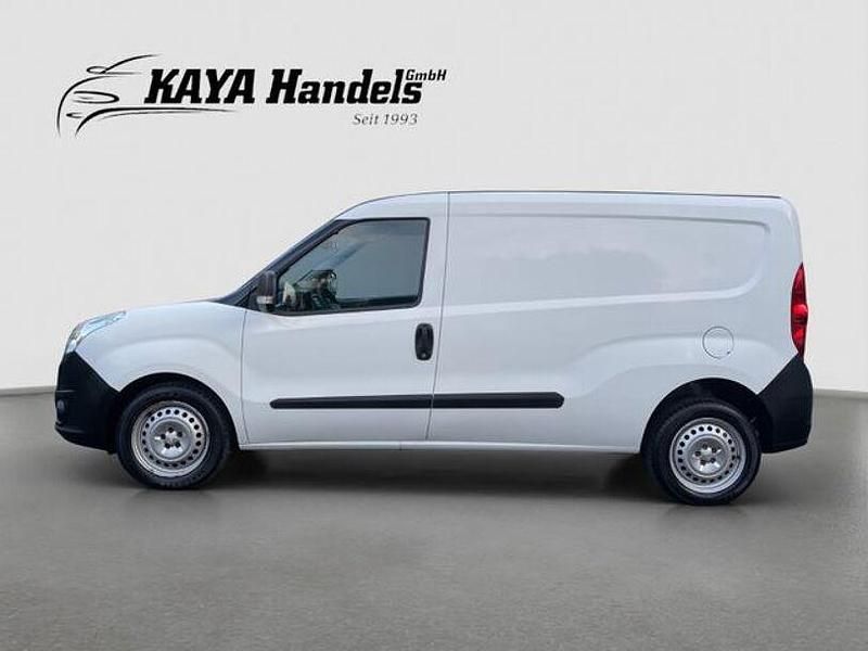 Second-hand Opel Combo 95 CP (69 kW) 2018 Alb Monovolum