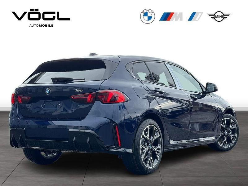 Neu BMW 120 170 PS (125 kW) 2026 Bmw individual tansanitblau c Kleinwagen