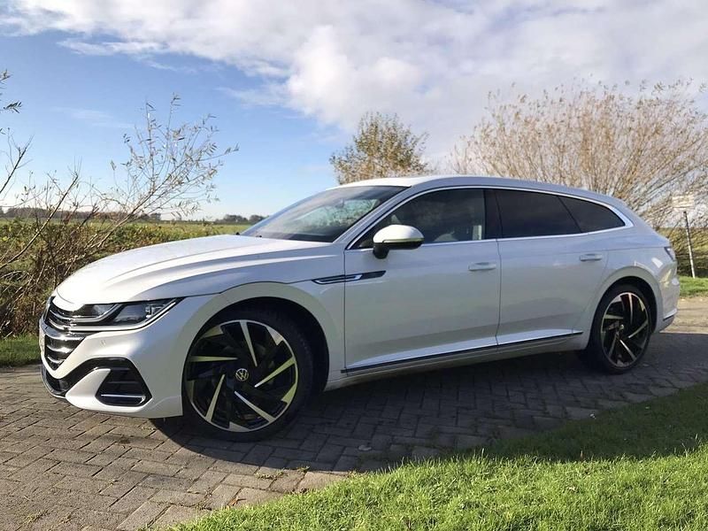 Weiß Gebraucht 2023 VW Arteon Kombi | 40.000 € (Teuer) - Bild 1/3