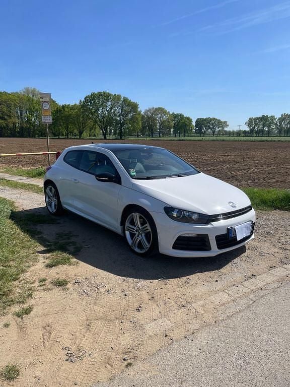 Second-hand VW Scirocco R 265 CP (194 kW) 2010 Alb Coupe