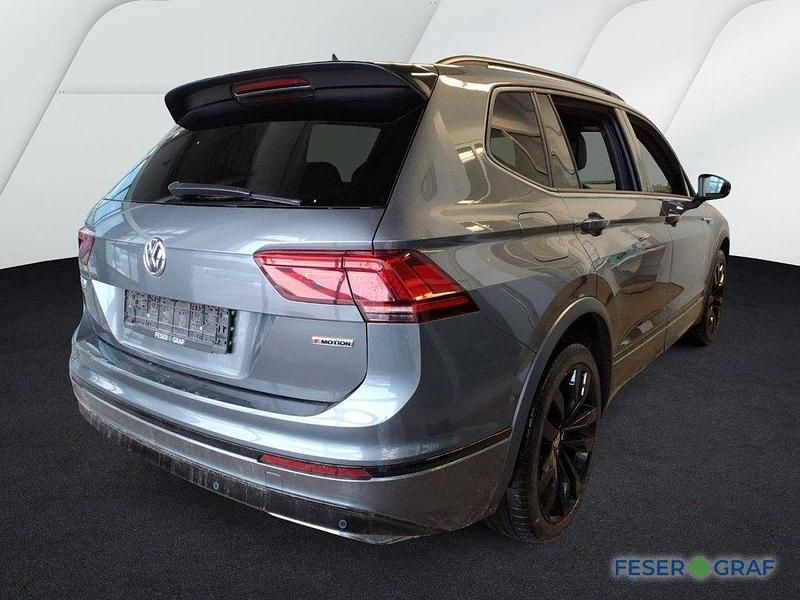 Gebraucht VW Tiguan Allspace R-line 200 PS (147 kW) 2021 Platinumgrey SUV