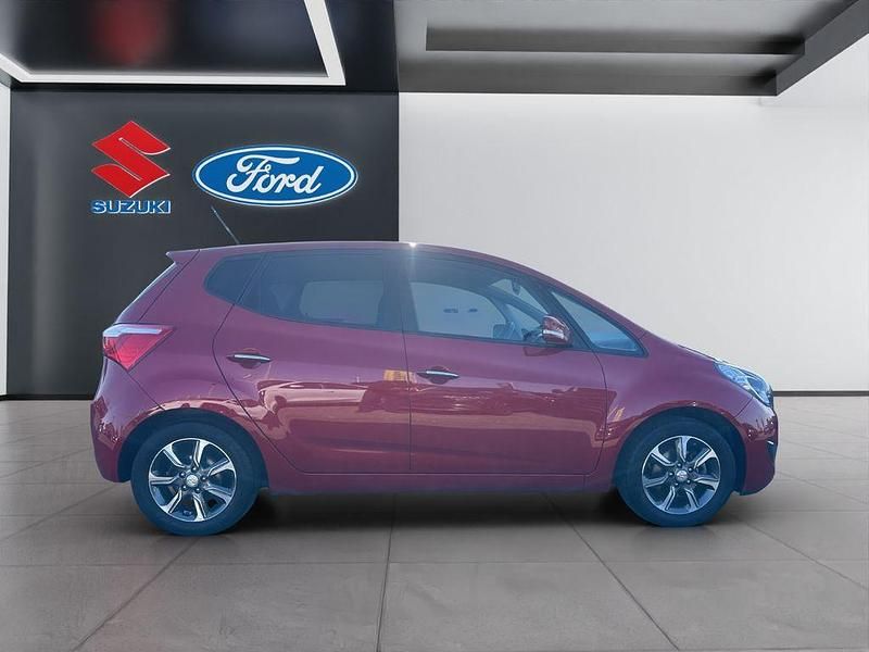 Gebraucht Hyundai ix20 YES! 125 PS (91 kW) 2017 Rot Kleinwagen