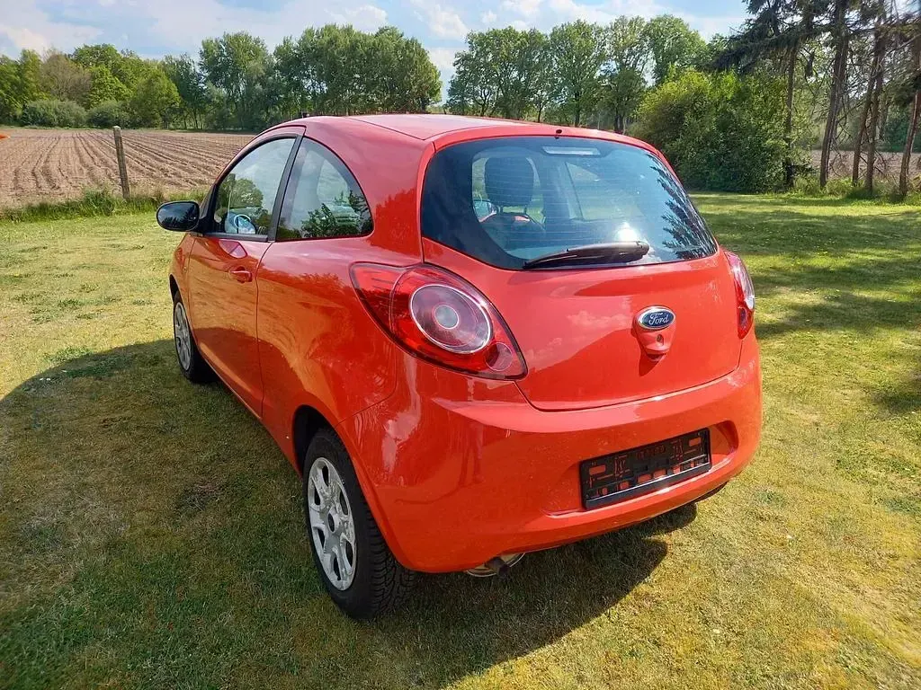Gebraucht Ford Ka Titanium 69 PS (50 kW) 2009 Rot Kleinwagen