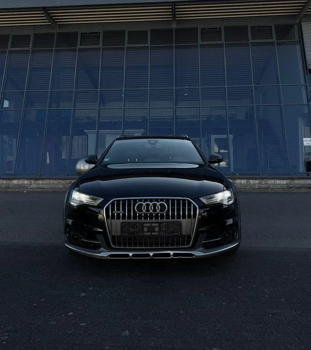 Gebraucht Audi A6 Allroad Ambiente 320 PS (235 kW) 2016 Schwarz Kombi