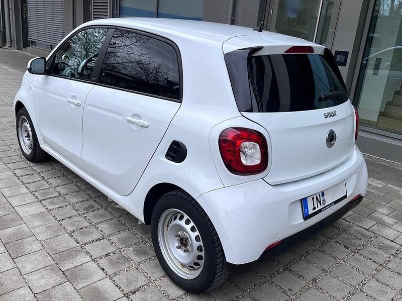 Gebraucht Smart ForFour Prime 71 PS (52 kW) 2015 Weiß Kleinwagen