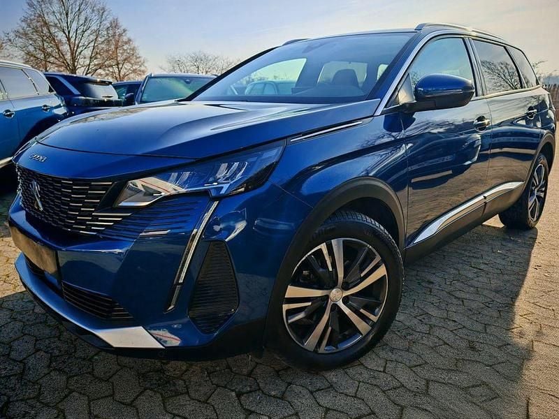 Gebraucht Peugeot 5008 Allure 131 PS (96 kW) 2021 Blau SUV