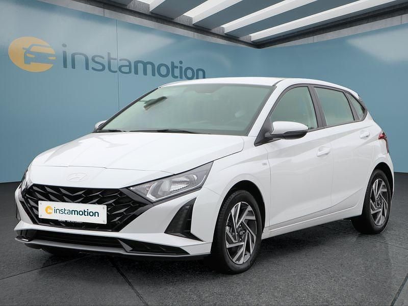 Weiß Neu 2025 Hyundai i20 Kleinwagen | 19.749 € (Fairer Preis) - Bild 1/4