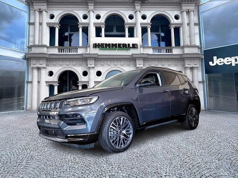 Neu Jeep Compass Summit 131 PS (96 kW) 2025 Solid black SUV