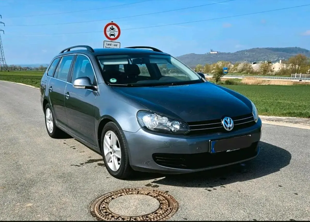 Second-hand VW Golf VI 122 CP (89 kW) 2010 Gri Hatchback