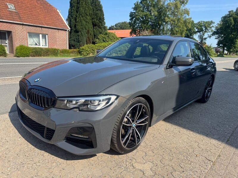 Gebraucht BMW 318 M Sport 150 PS (110 kW) 2021 Grau Limousine
