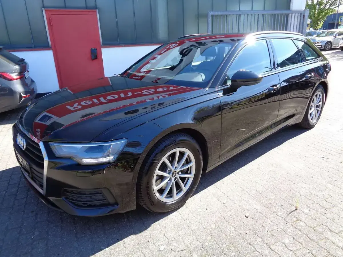 Gebraucht Audi A6 204 PS (150 kW) 2022 Schwarz Kombi