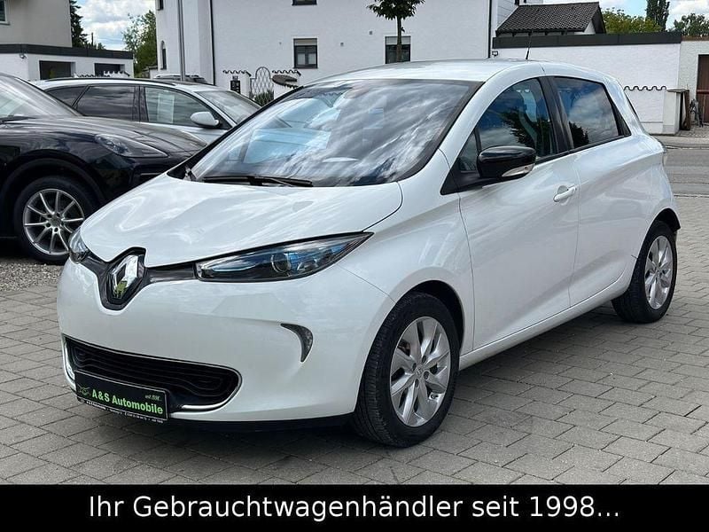 Weiß Gebraucht 2015 Renault Zoe Life Kleinwagen | 5.990 € (Fairer Preis) - Bild 1/4