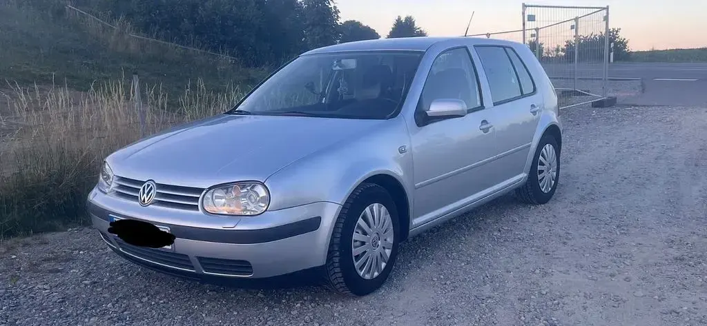 Gebraucht VW Golf IV 116 PS (85 kW) 2000 Grau Limousine