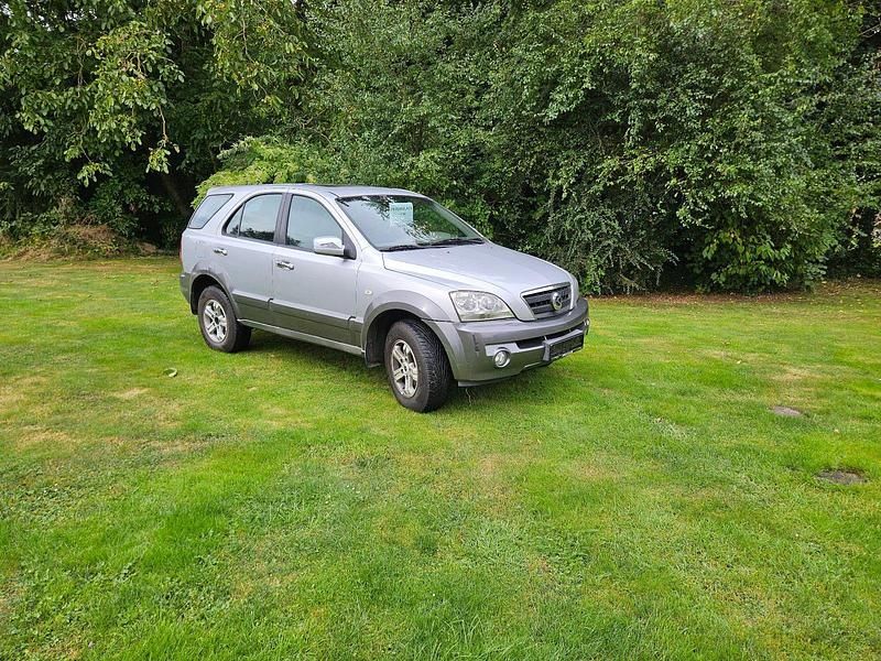 Gebraucht 2005 Kia Sorento SUV | 3.850 € (Etwas zu teuer) - Bild 1/4